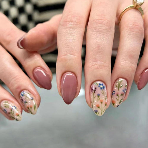 Chic Floral Almond Nails